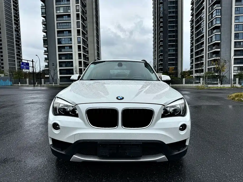 BMW X1 2013 sDrive18i Fashion