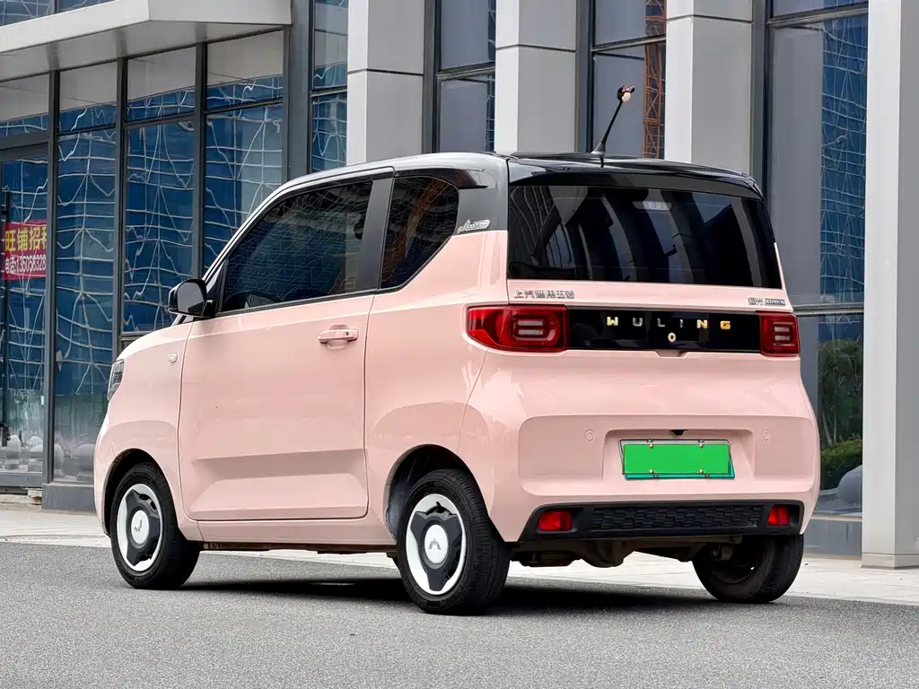 Wuling MINIEV — миниатюра 4