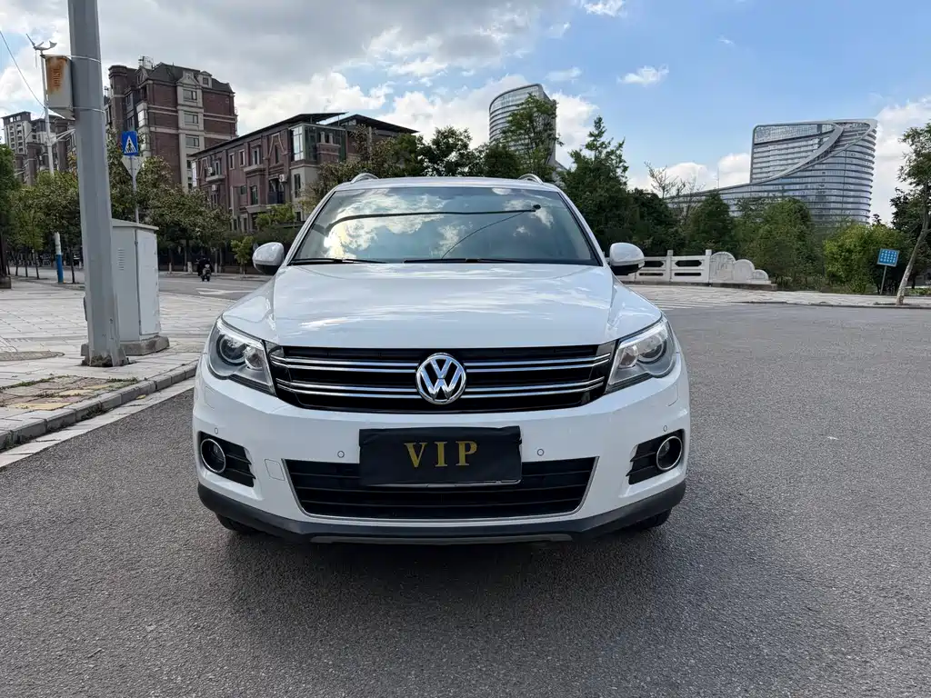 Volkswagen Tiguan 2012