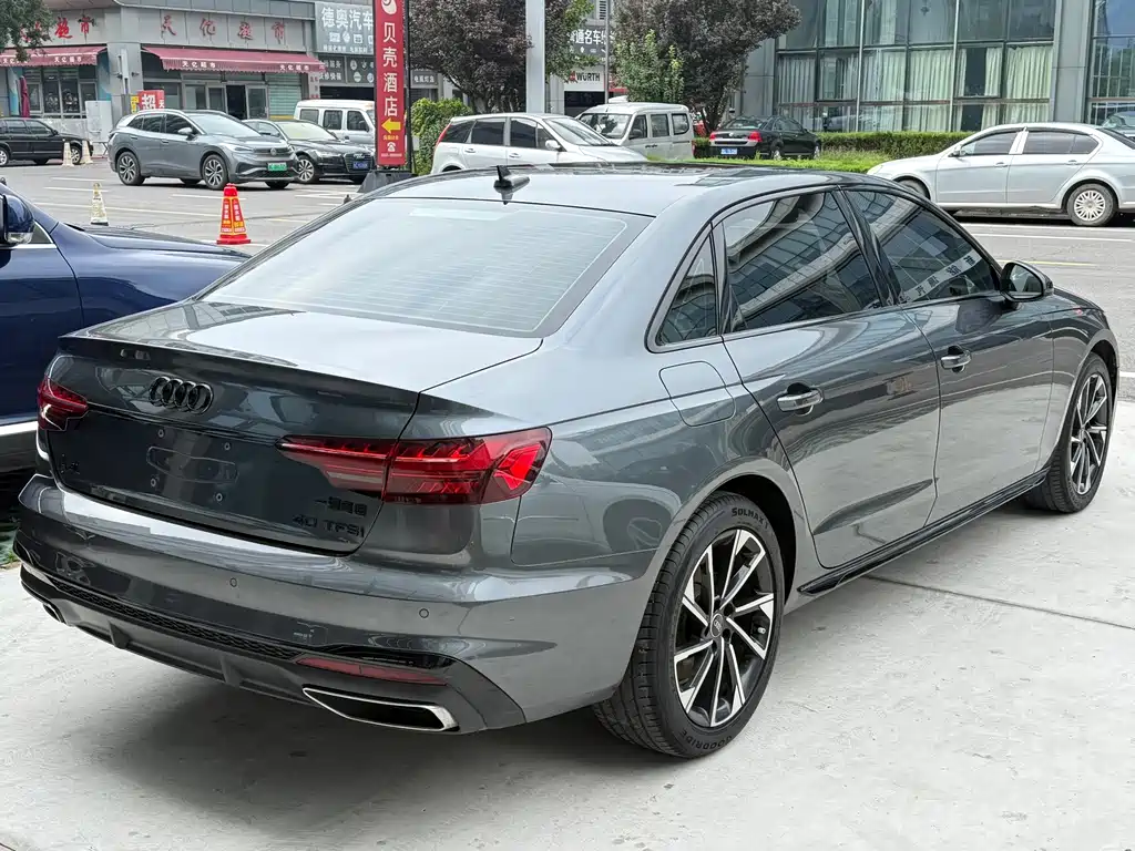 Audi A4L — миниатюра 4