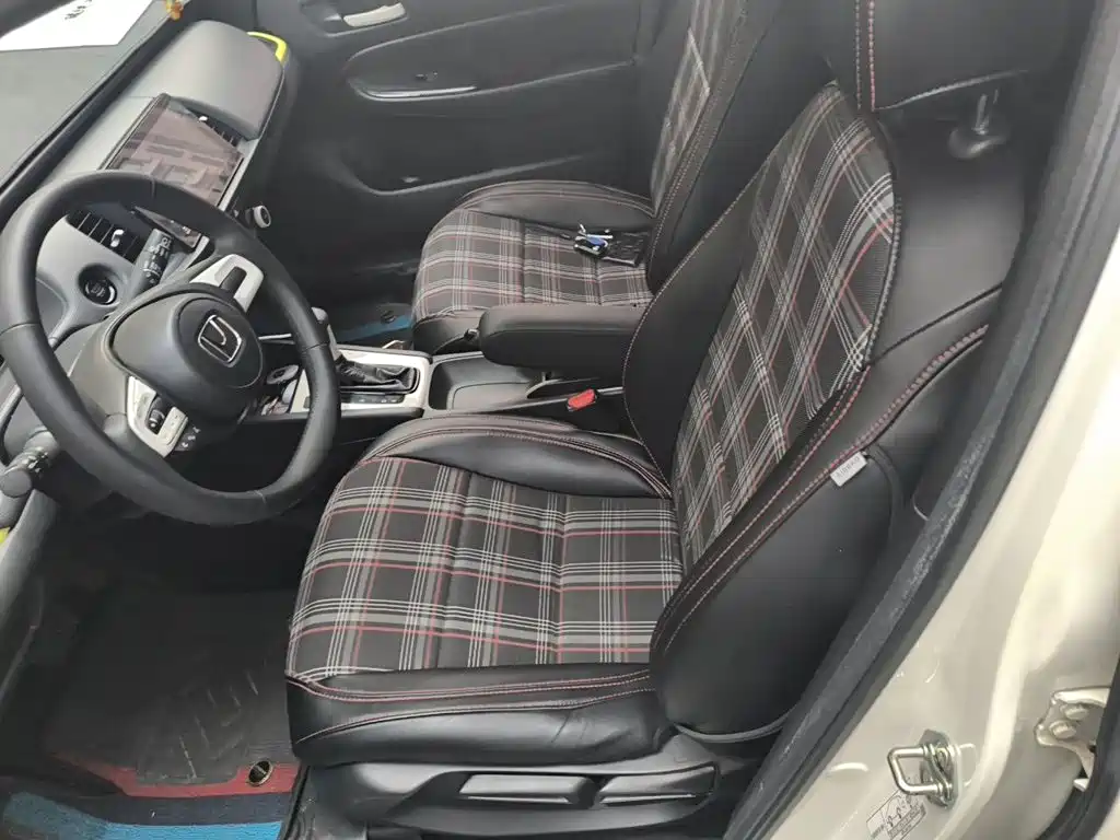 Honda Fit — миниатюра 11
