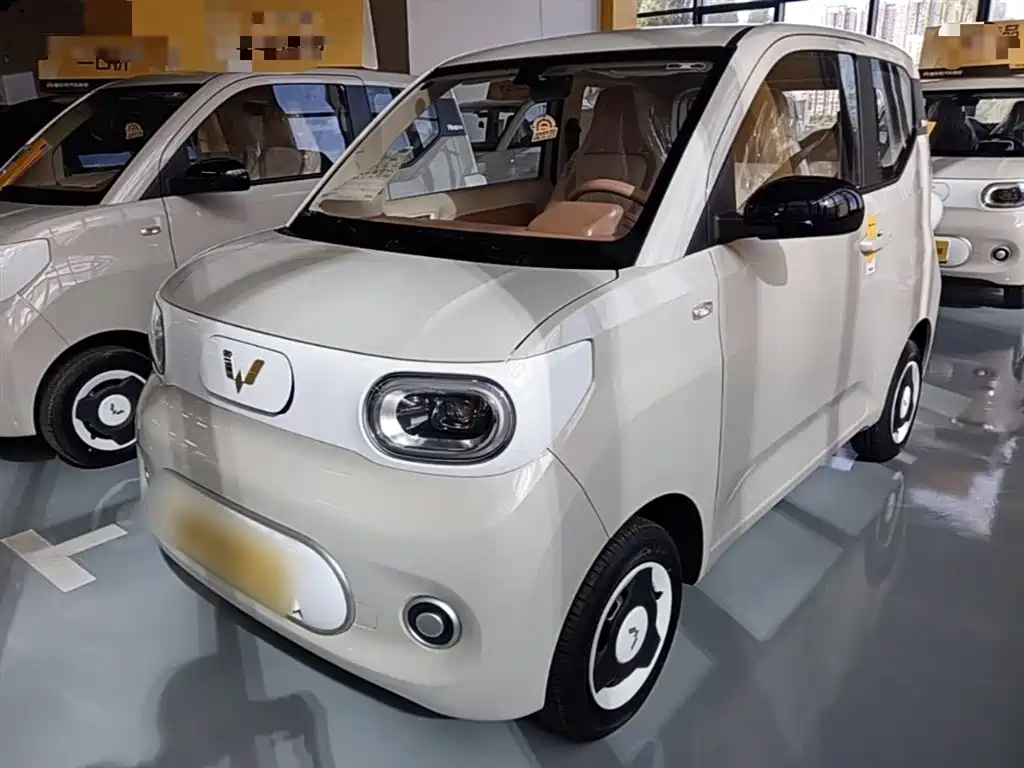 Wuling Hongguang Mini EV 2024 3rd Gen 215km Youth Edition