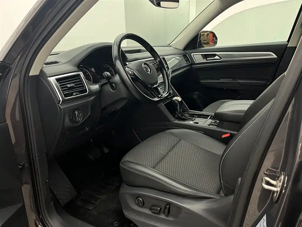 Volkswagen Teramont 2019 330TSI Comfort V