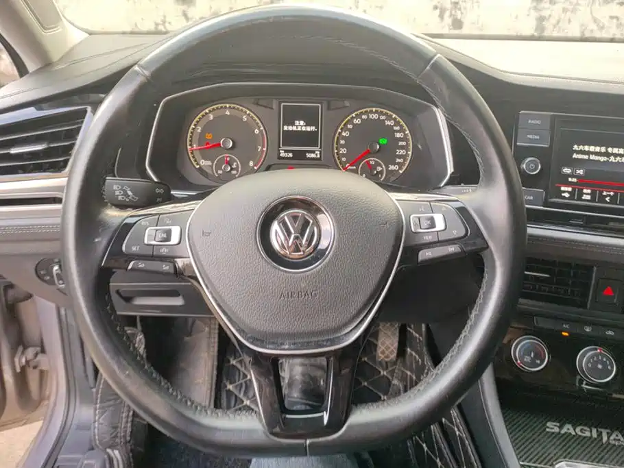 Volkswagen Sagitar — миниатюра 15