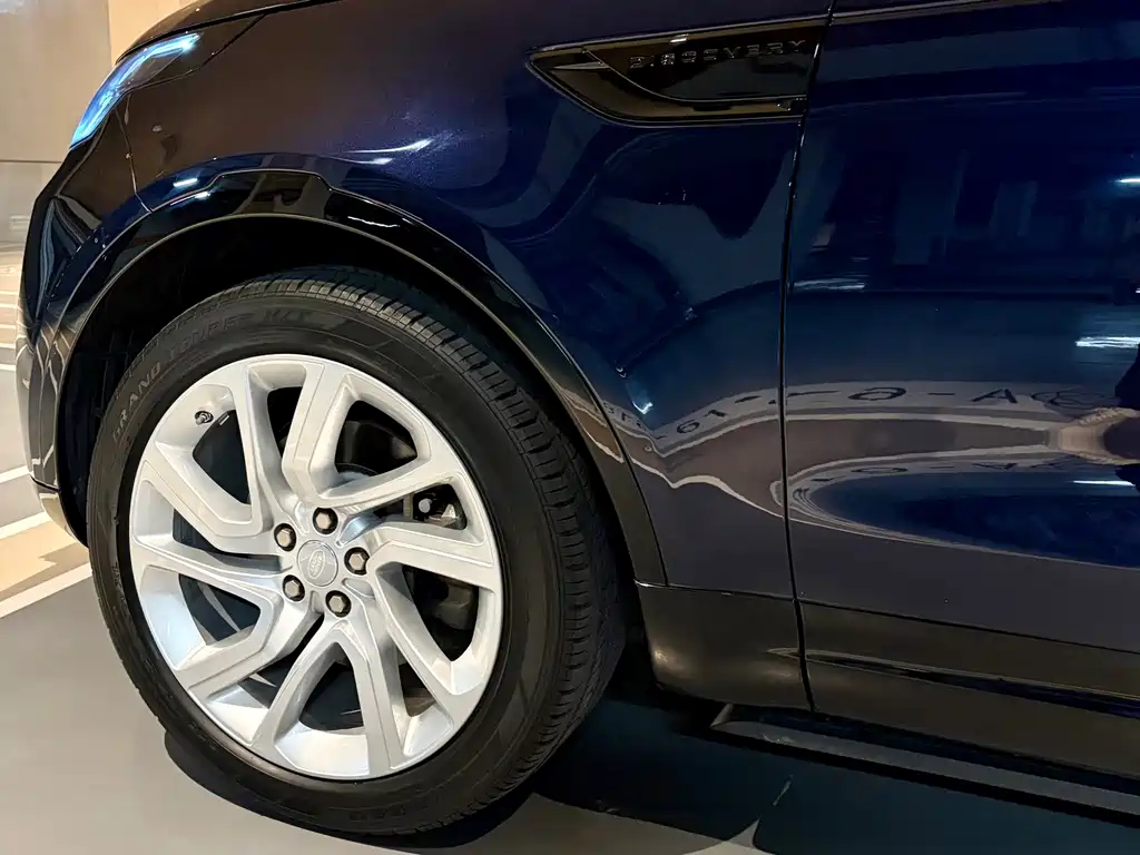 Land Rover Discovery — миниатюра 15