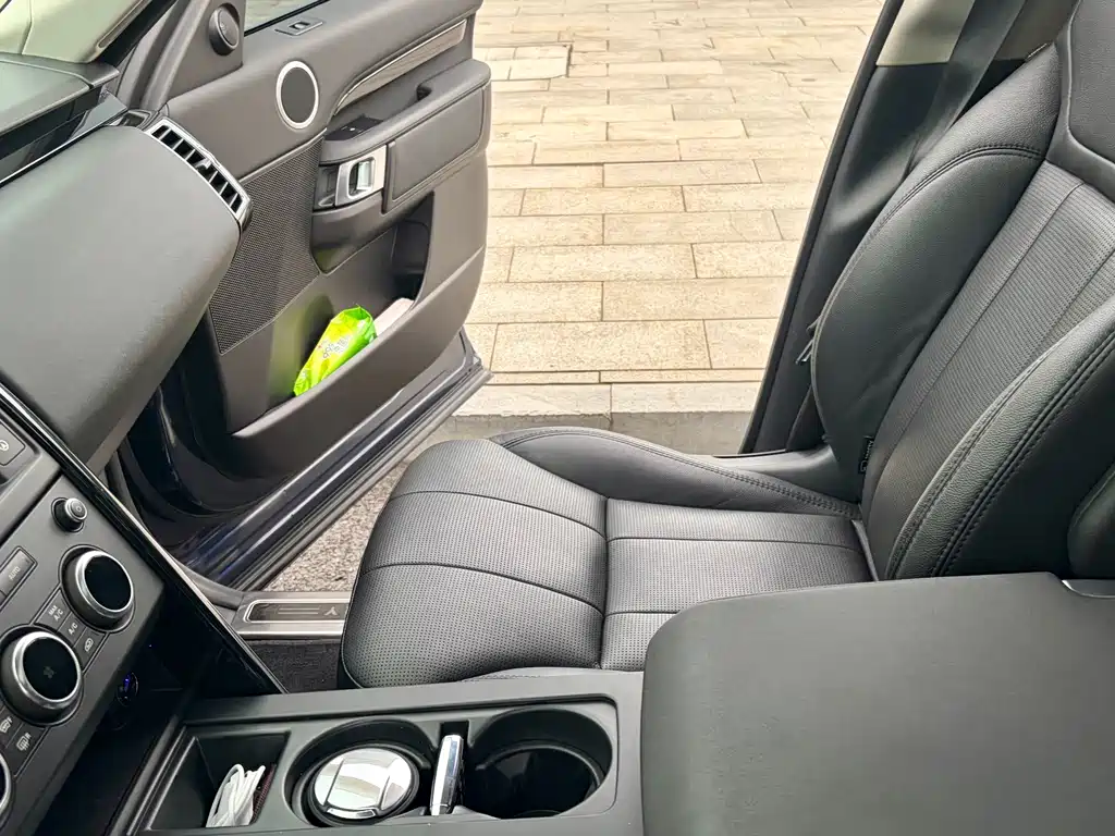 Land Rover Discovery — миниатюра 36