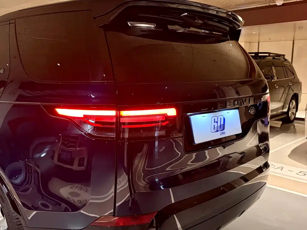 Land Rover Discovery — миниатюра 18