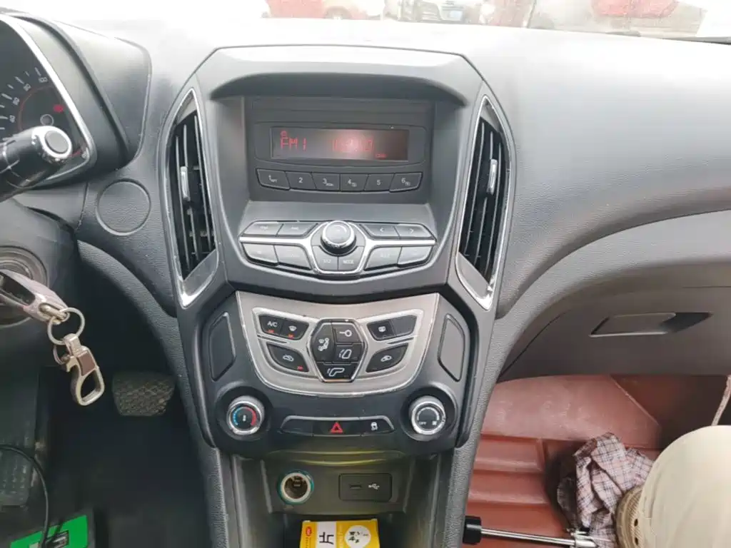 Chery Arrizo 5 — миниатюра 13