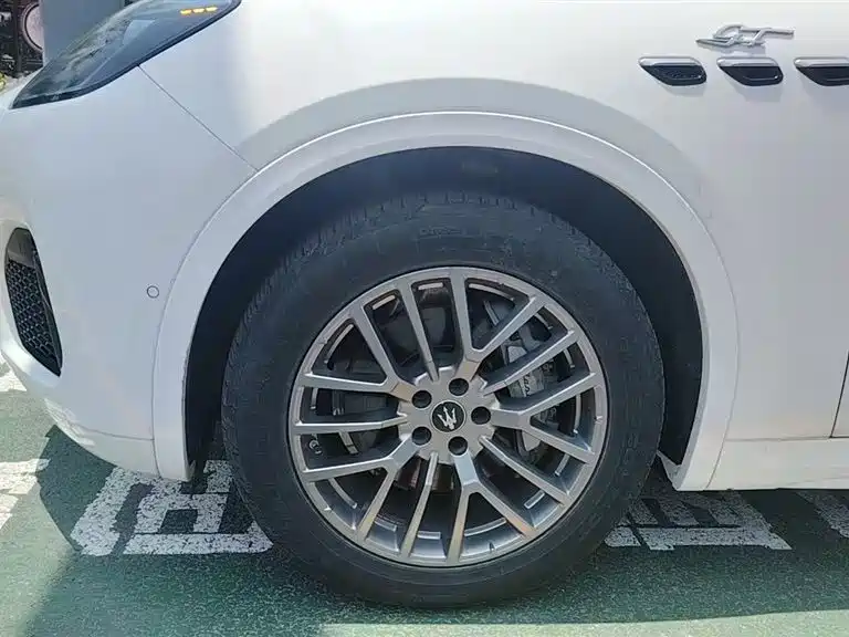 Maserati Grecale 2023 2.0T GT