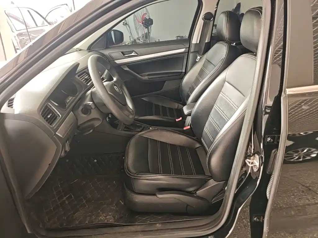 Volkswagen Lavida — миниатюра 15