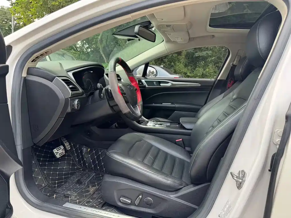 Ford Mondeo — миниатюра 4