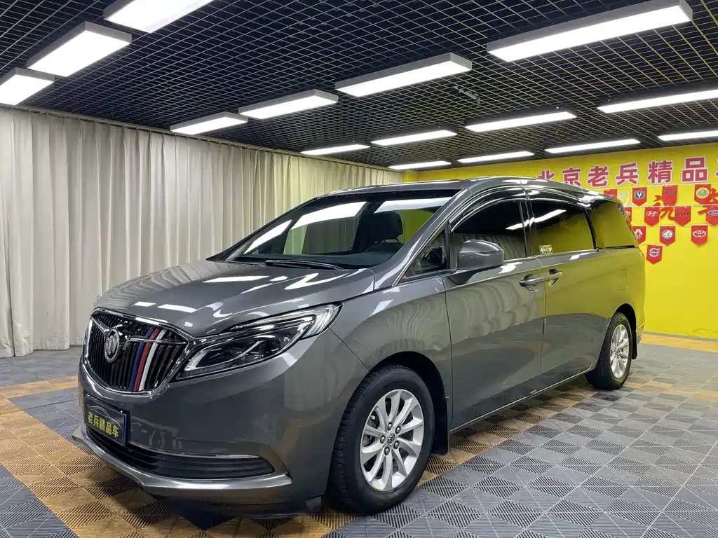 Buick GL8 2017