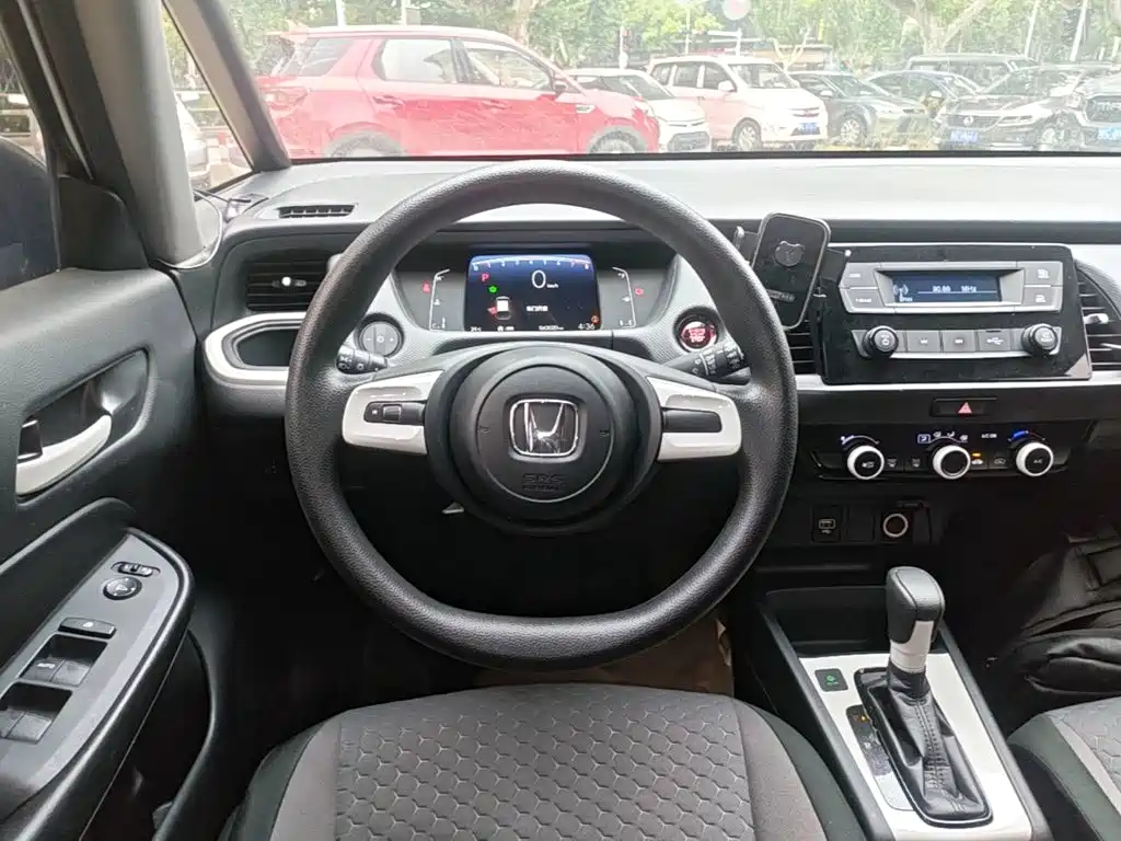 Honda Fit — миниатюра 11