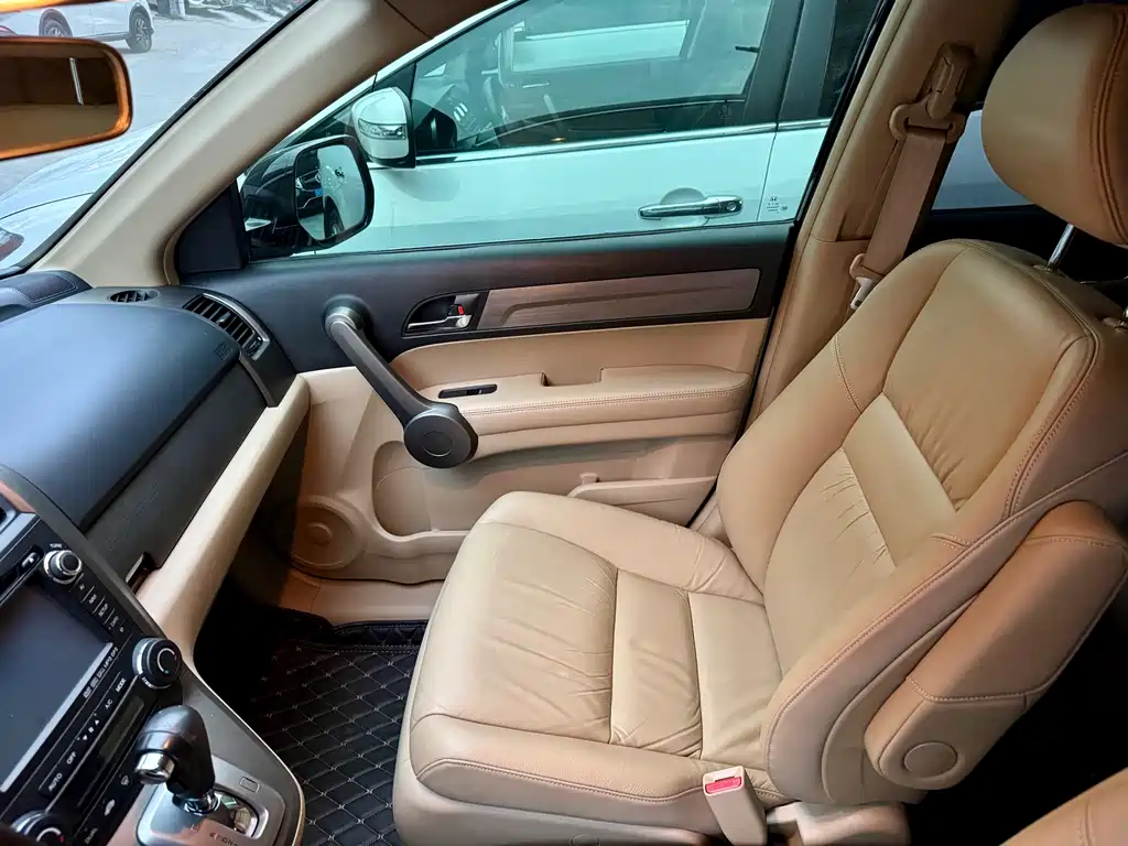 Honda CR-V — миниатюра 16