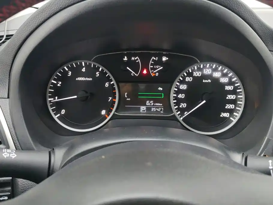 Nissan Sylphy — миниатюра 14