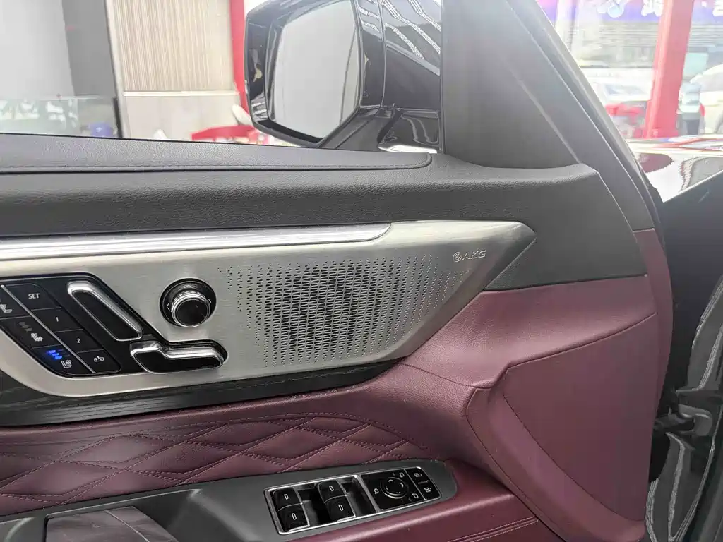 Cadillac CT6 — миниатюра 6
