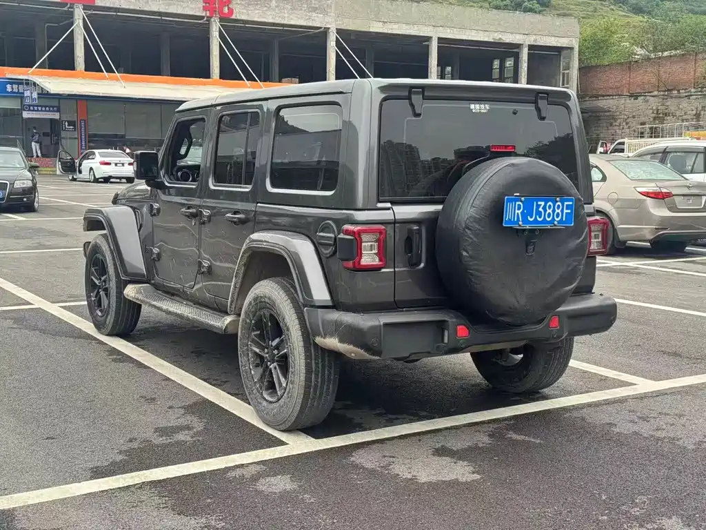 Jeep Wrangler — миниатюра 9