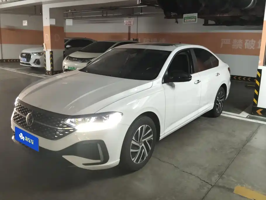 朗逸 2024款 300TSI DSG星空满逸版 2024