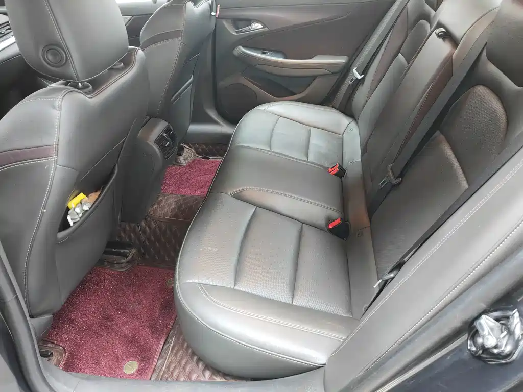 Chevrolet Malibu — миниатюра 6