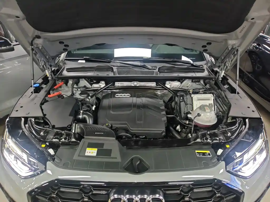 Audi Q5L — миниатюра 20