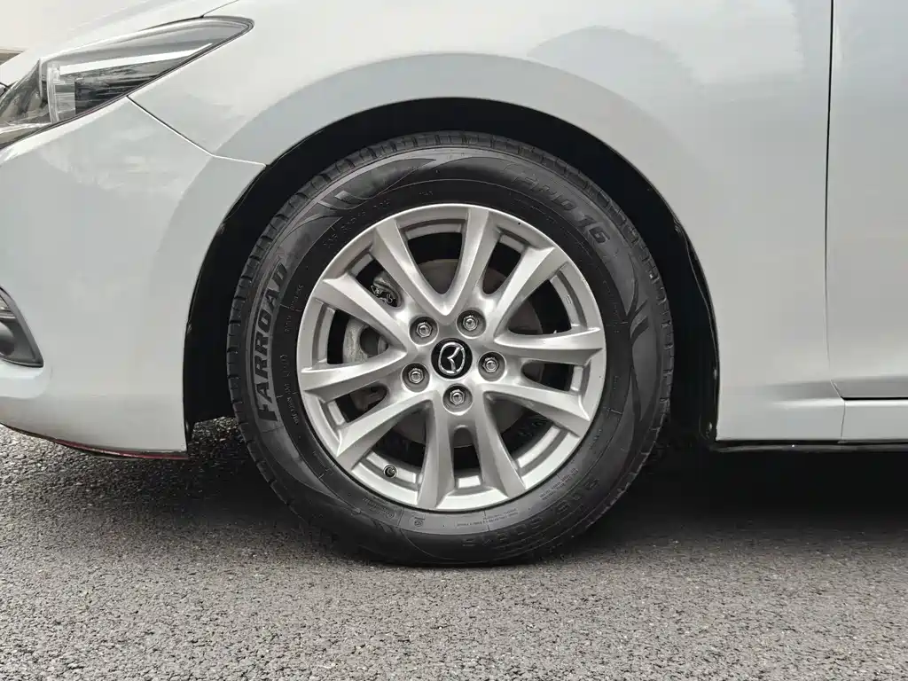 Mazda Mazda3 — фотографии объявления, Фото 22