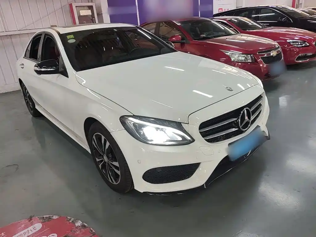 Mercedes-Benz C-Class — миниатюра 4