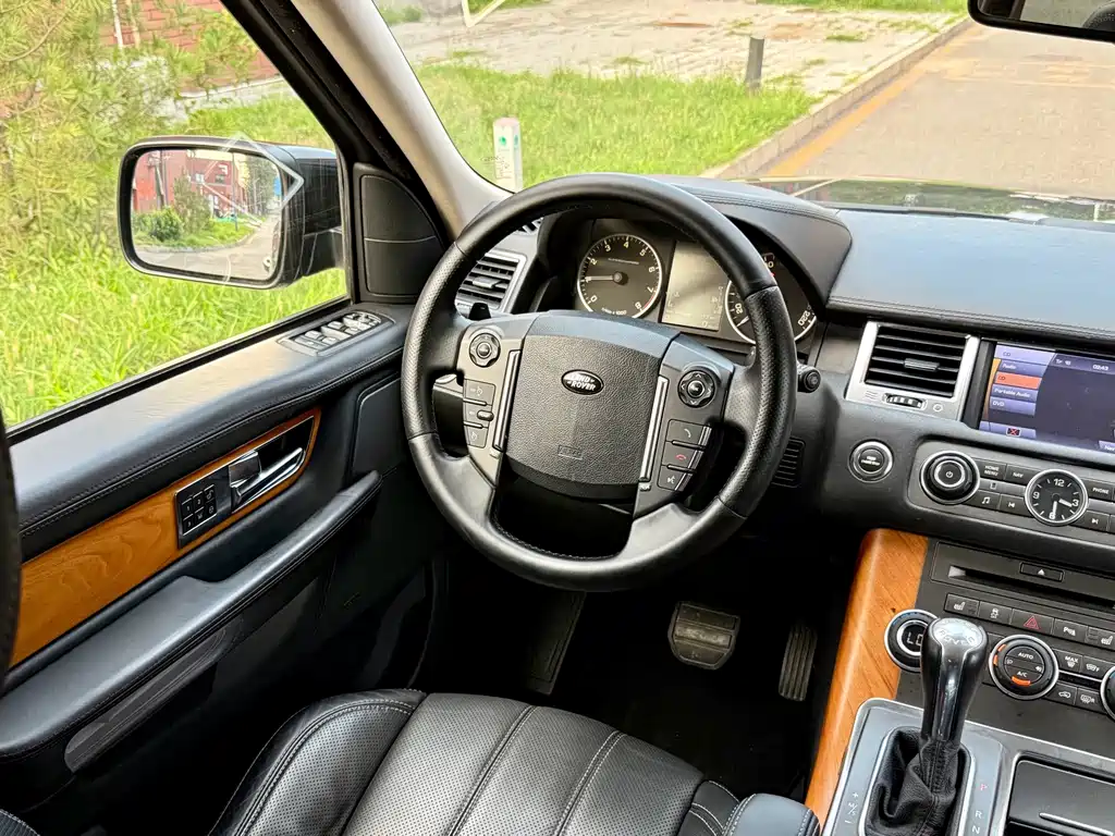 Land Rover Sport — миниатюра 11