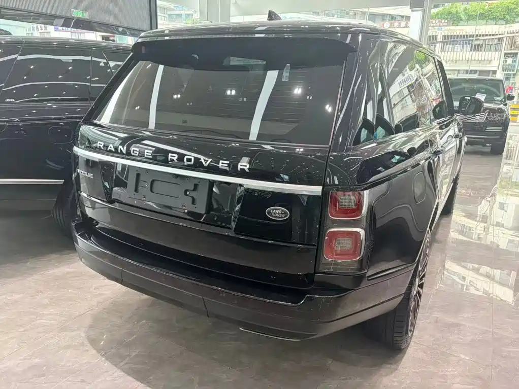 Land Rover Range Rover — миниатюра 6
