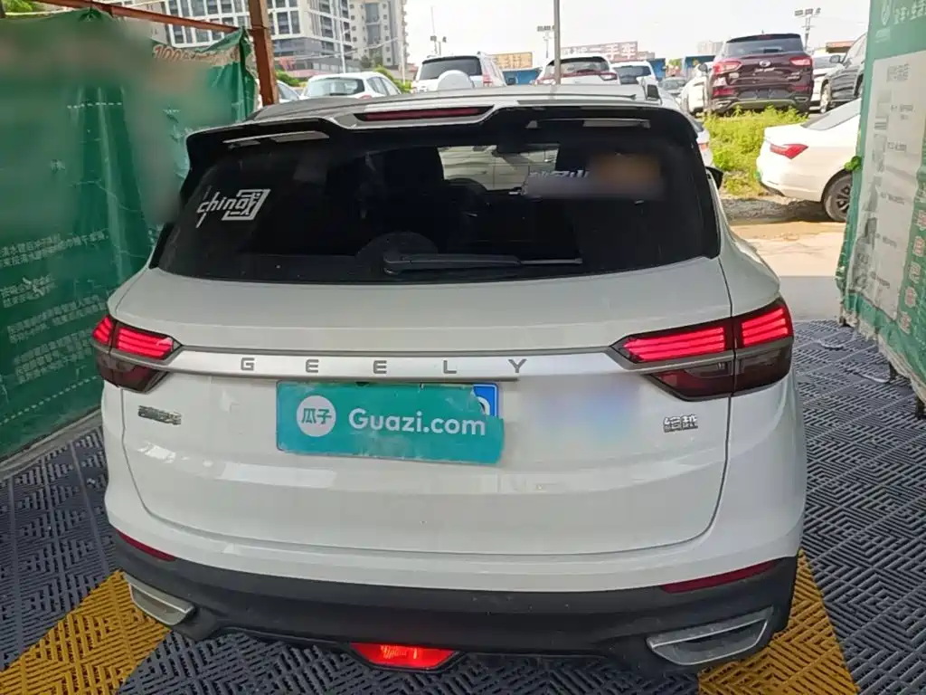 Geely Binyue — миниатюра 6