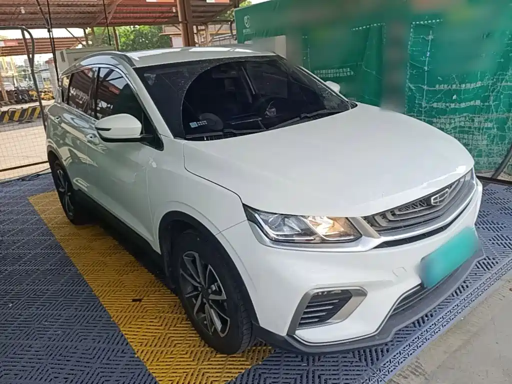 Geely Binyue — миниатюра 4