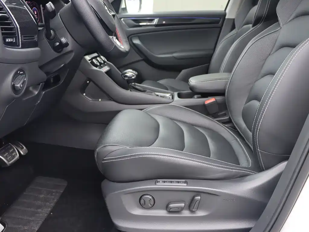 Skoda Kodiaq GT — миниатюра 5