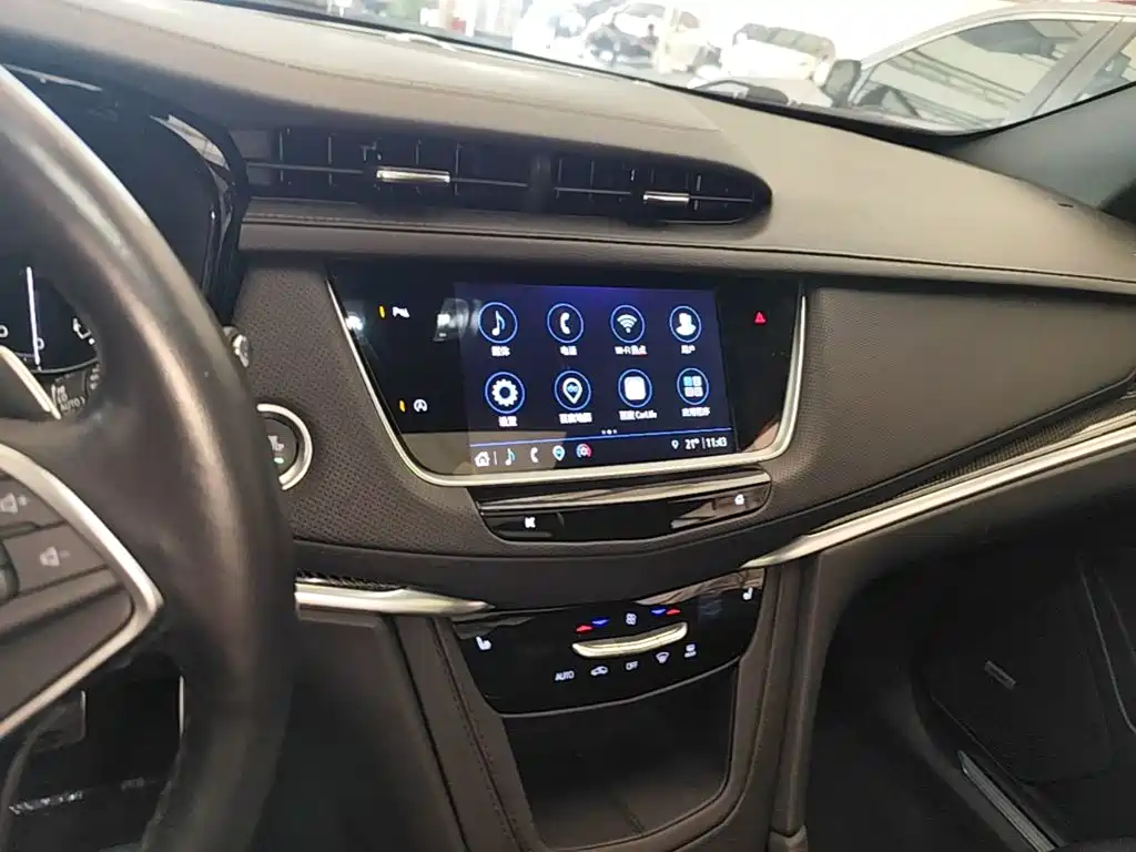Cadillac XT5 — миниатюра 13