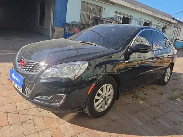 Hyundai Elantra Yuedong
