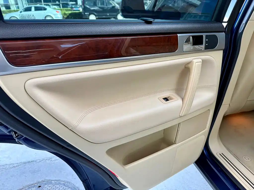 Volkswagen Touareg — миниатюра 16
