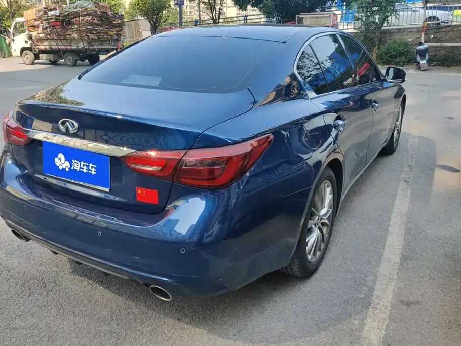 Infiniti Q50L — миниатюра 3