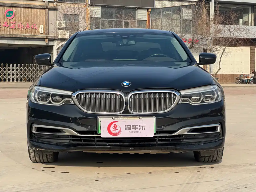 BMW 5 Series New Energy - фото 2
