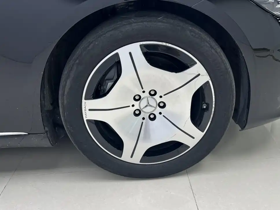 Mercedes-Benz S-Class — миниатюра 7