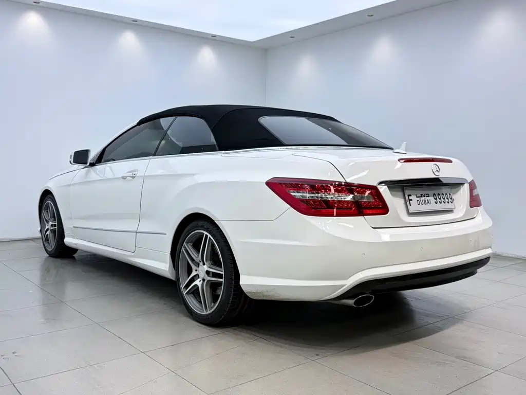 Mercedes-Benz E-Class (Import) — миниатюра 6