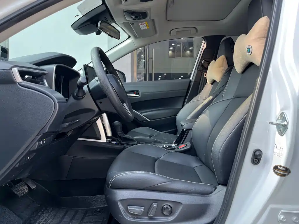 Toyota Frontlander — миниатюра 4