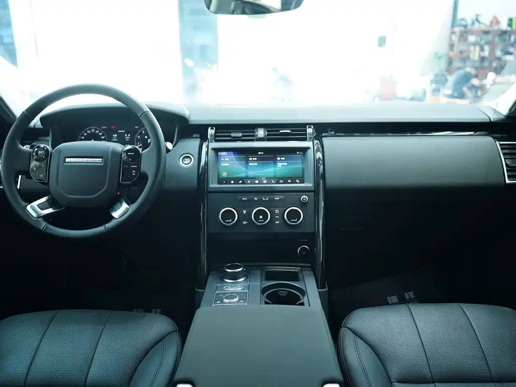 Land Rover Discovery 2020 3.0 SC V6 SE