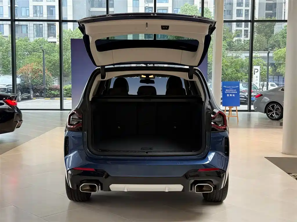 BMW X3 — миниатюра 15