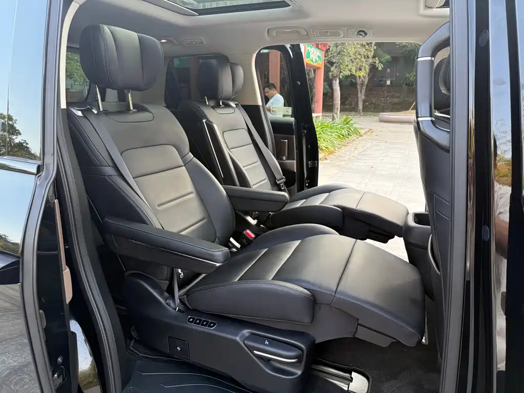 GAC TRUMPCHI E8 NEW ENERGY