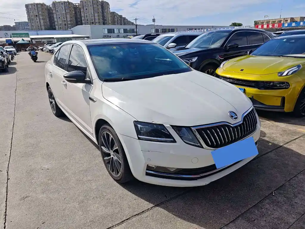 Skoda Octavia — миниатюра 3