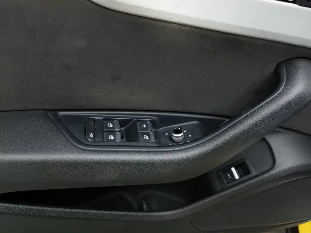 Audi S4 — миниатюра 9