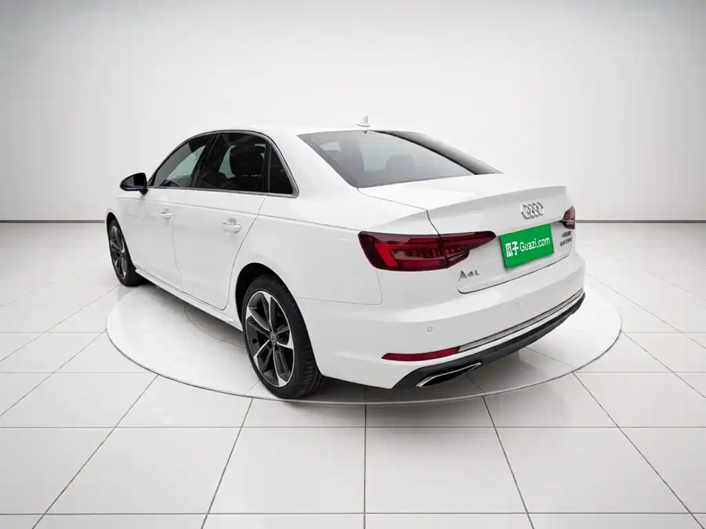 Audi A4L — миниатюра 25