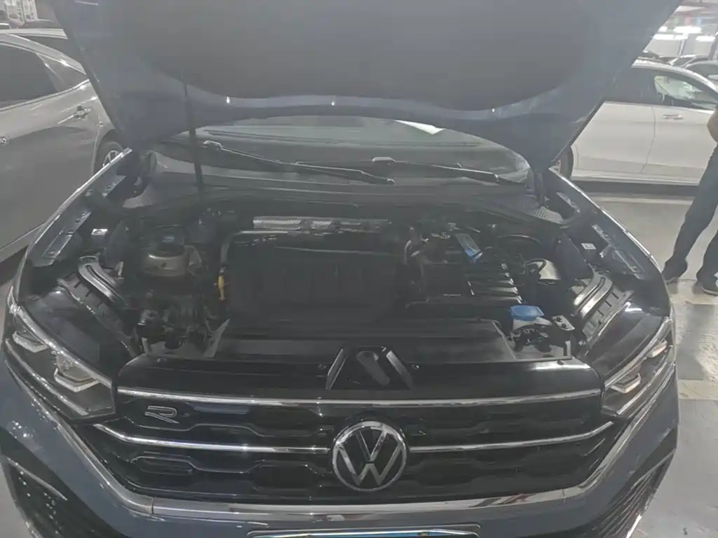 Volkswagen X — миниатюра 20