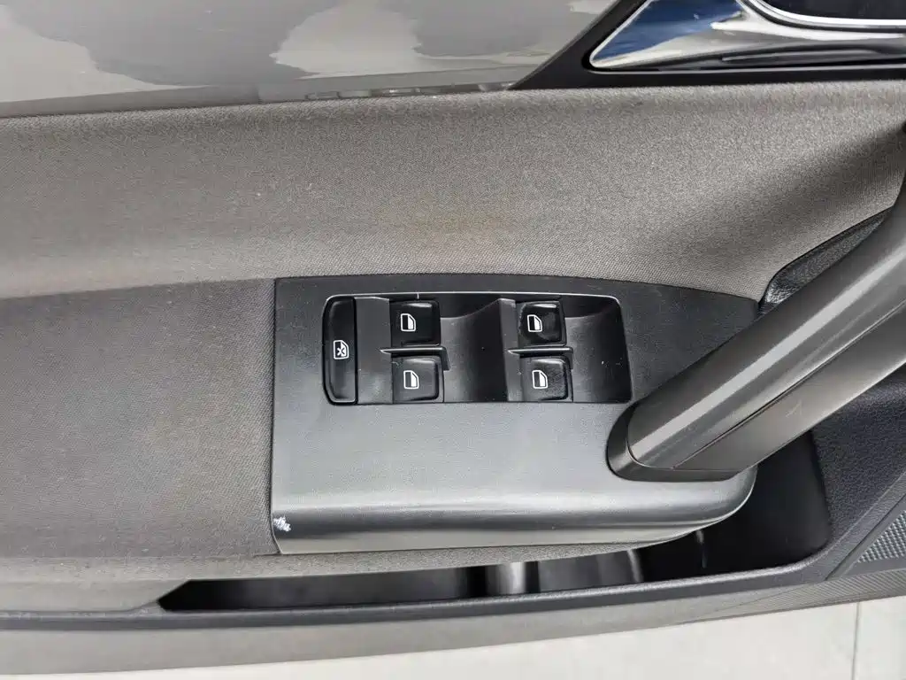 Volkswagen Gran Lavida — миниатюра 9