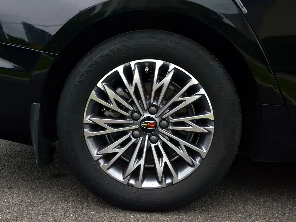 Hongqi Hongqi H5 — миниатюра 12
