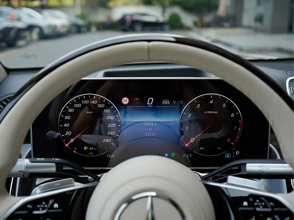Mercedes-Benz S-Class — миниатюра 9