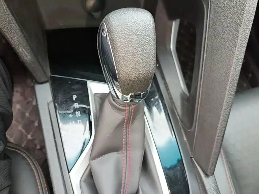 Chevrolet Volando — миниатюра 14